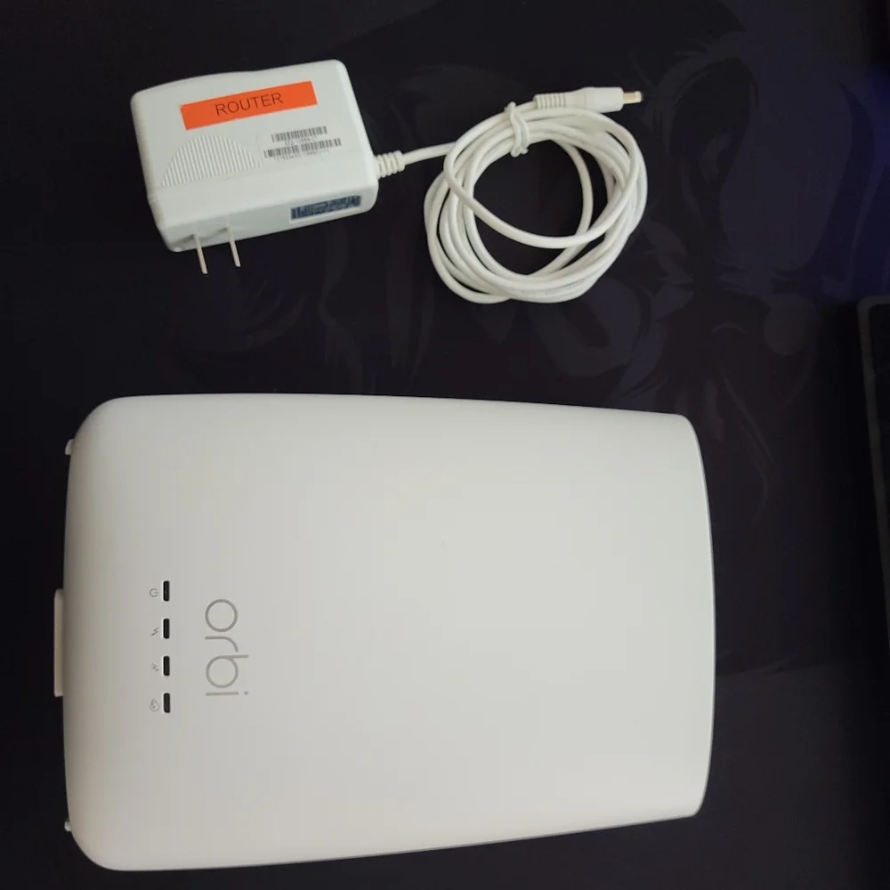 Netgear Netgear Orbi All-in-One Cable Modem + Whole Home Mesh-ready WiFi Router